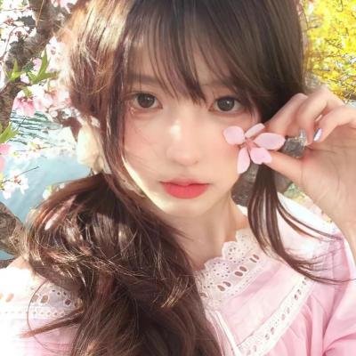 港口的日本姑娘